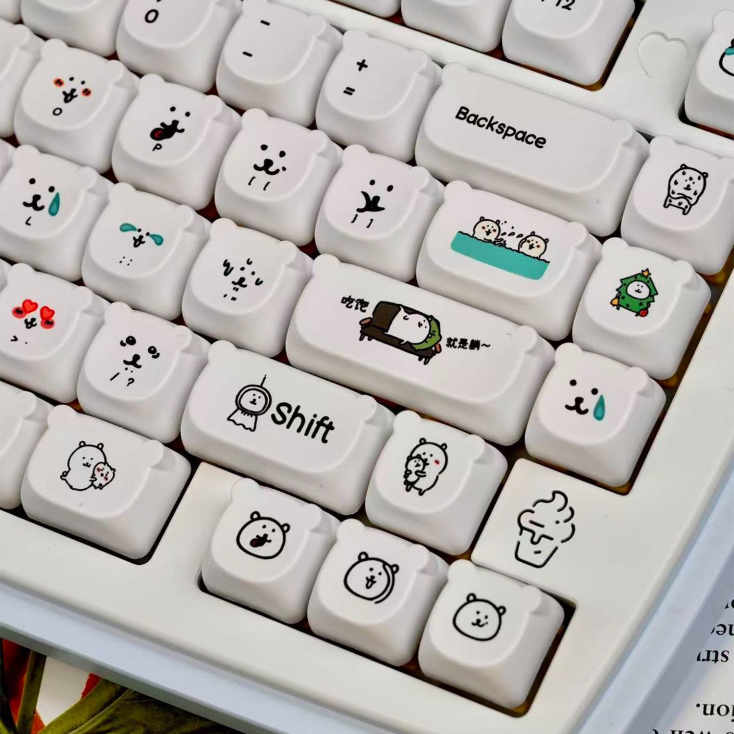 Kawaii Cartoon Joke Bear PBT K - đánh giá và giá Gaming Accessories In Japan